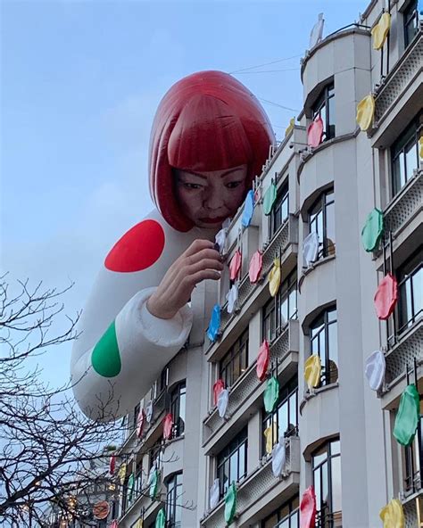 yayoi kusama louis vuitton 2012|louis vuitton kusama collection.